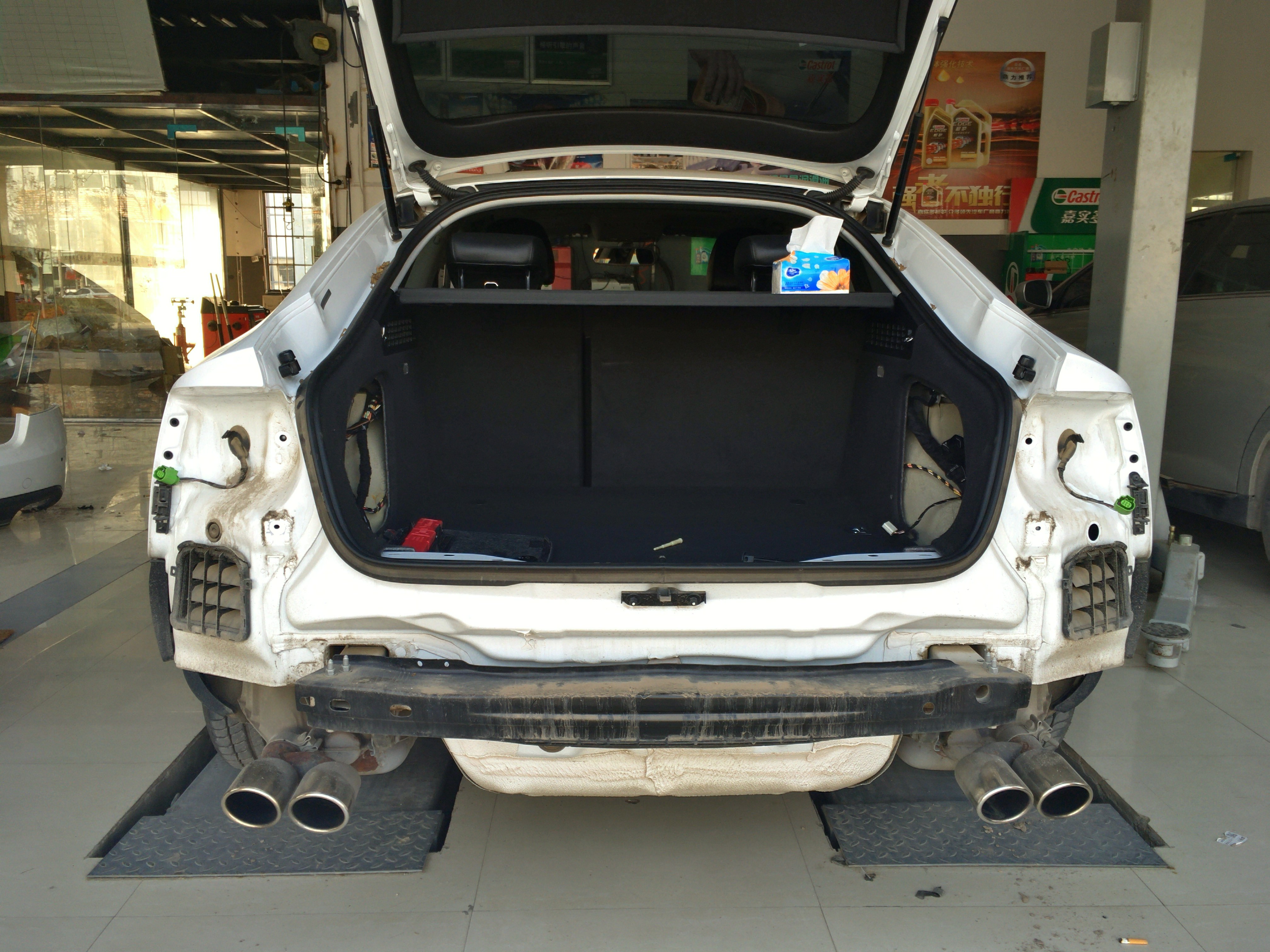 A5 RS5后包围